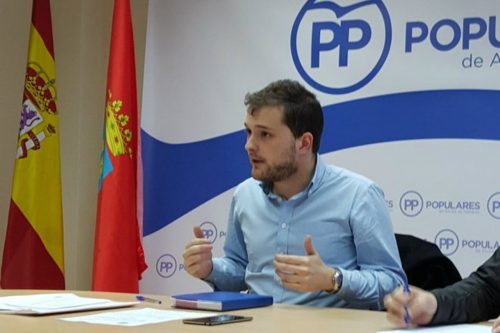 Matias Pérez Marco, en el comité ejecutivo de NNGG del PP alcalaíno.