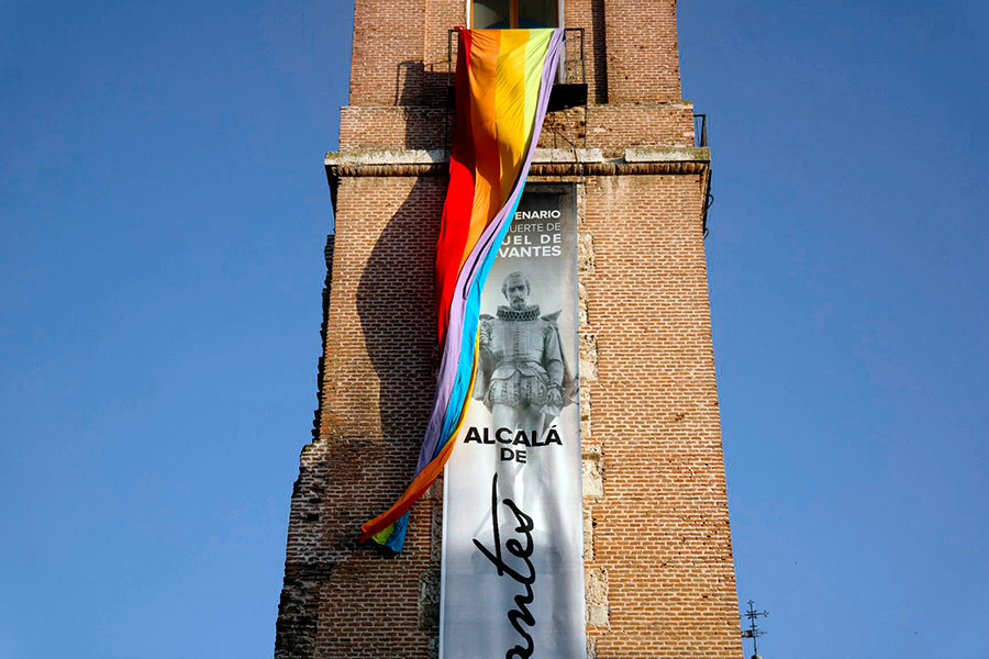 Orgullo gay desde la Torre de Santa Maria