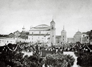 "Inauguración del monumento a Cervantes. 9 octubre 1879. Foto: Casto Ortega. Colección Sánchez Moltó"