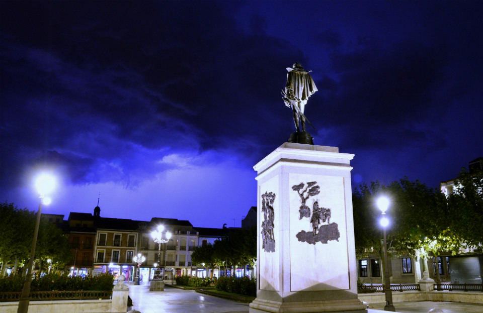 Aparatosa tormenta en Alcalá de Henares